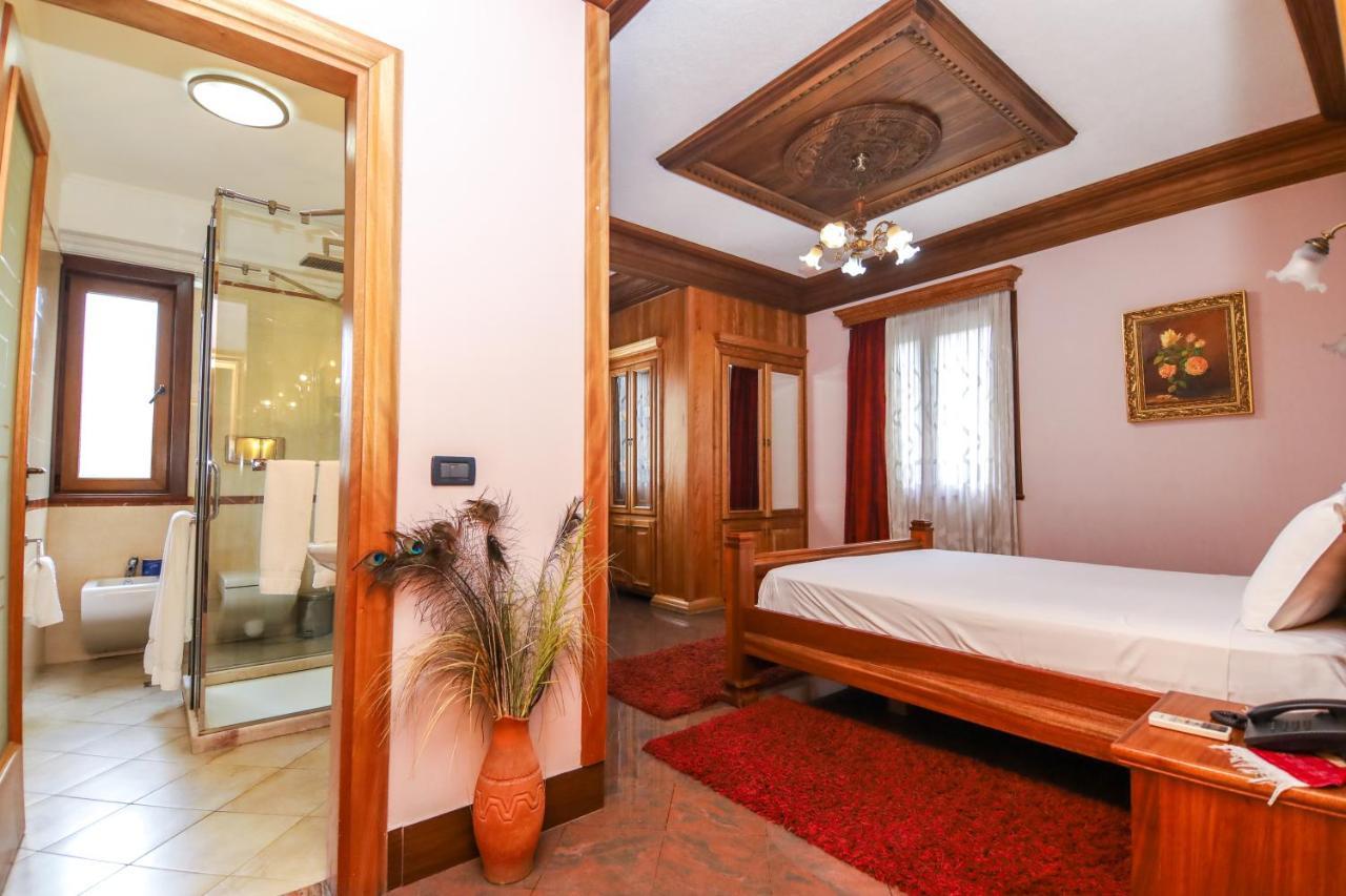 Brilant Antik Center Hotel Tirana Exterior photo